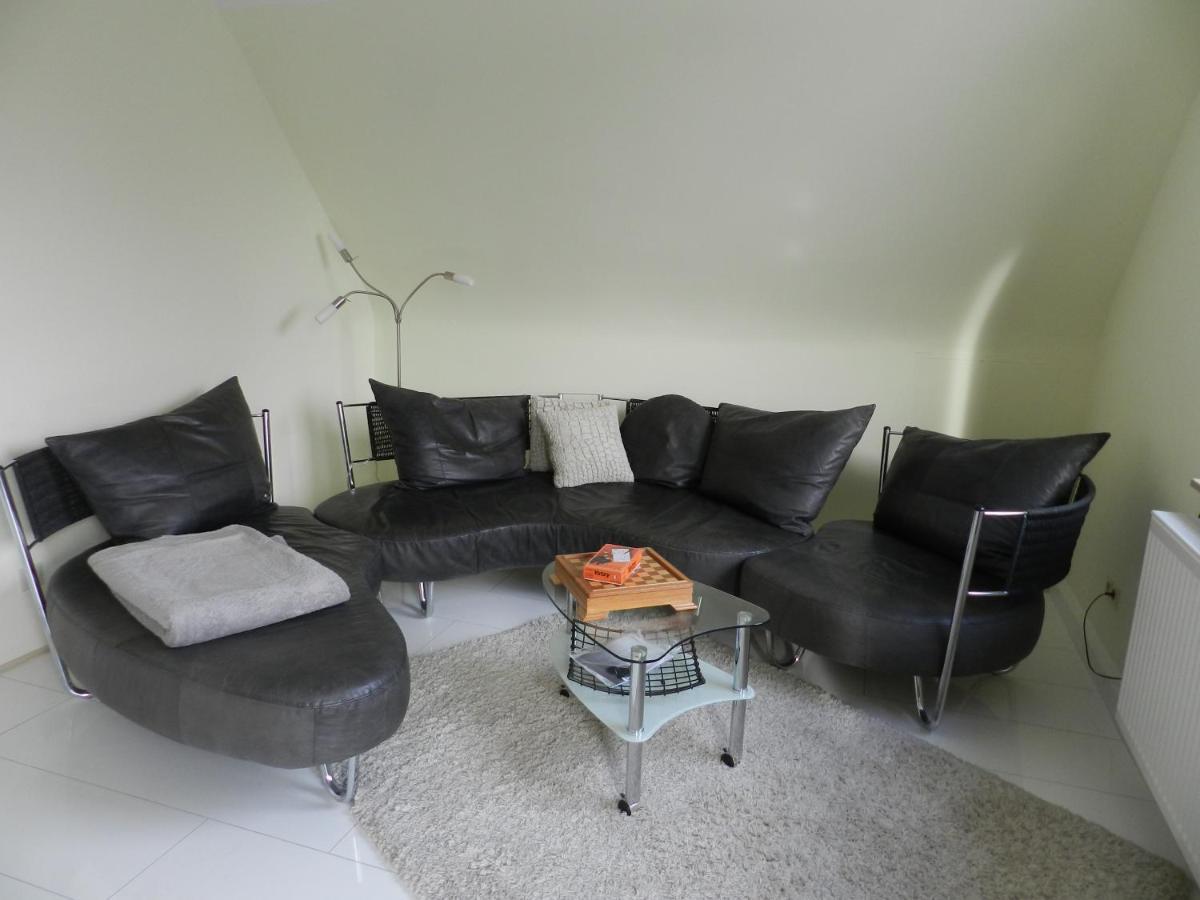 Ferienwohnung Burgenblilck Weinheim Exteriör bild